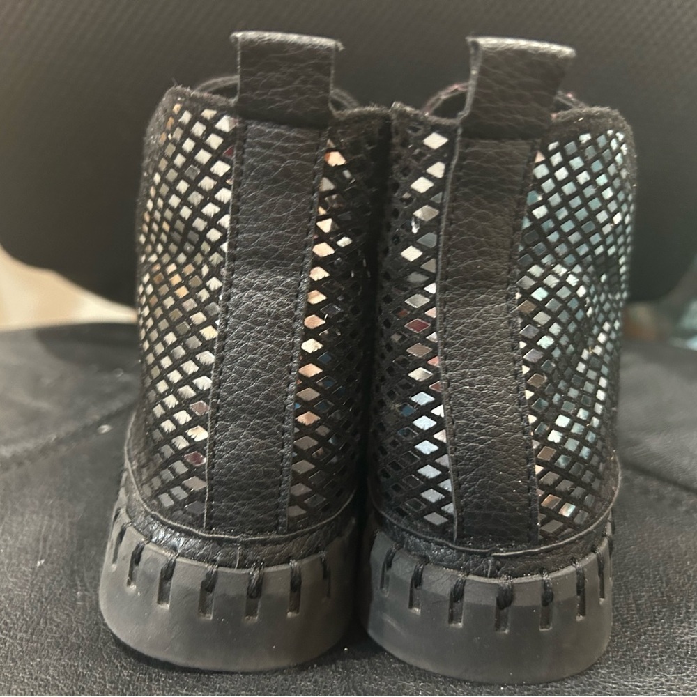 Italina Women's Sparkly Studded Black Ankle Bootie Slip-On Casual Shoes - Picture 5 of 8